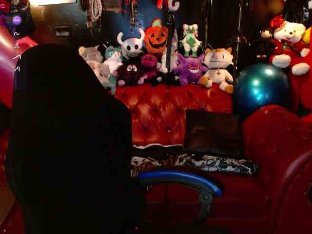 Kureijihentai webcam