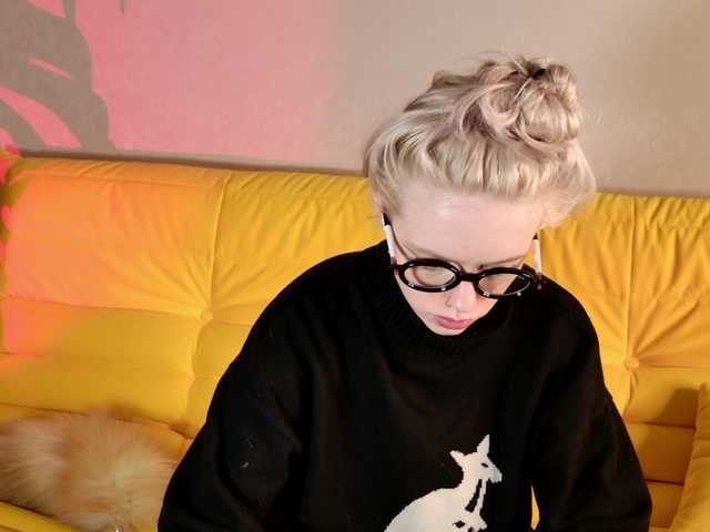jane-booblegum's BongaCams show and profile