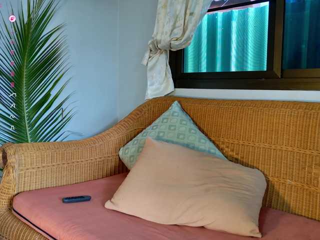 jane-booblegum's BongaCams show and profile