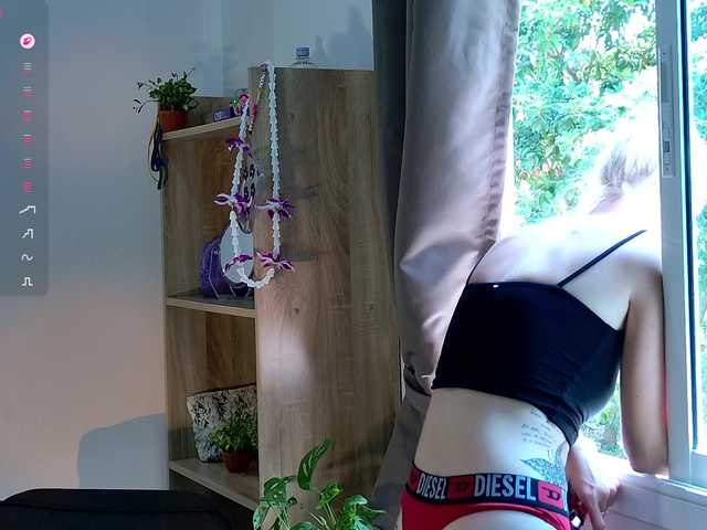 jane-booblegum's BongaCams show and profile