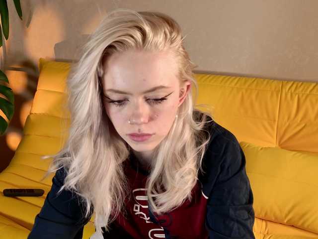 jane-booblegum's BongaCams show and profile