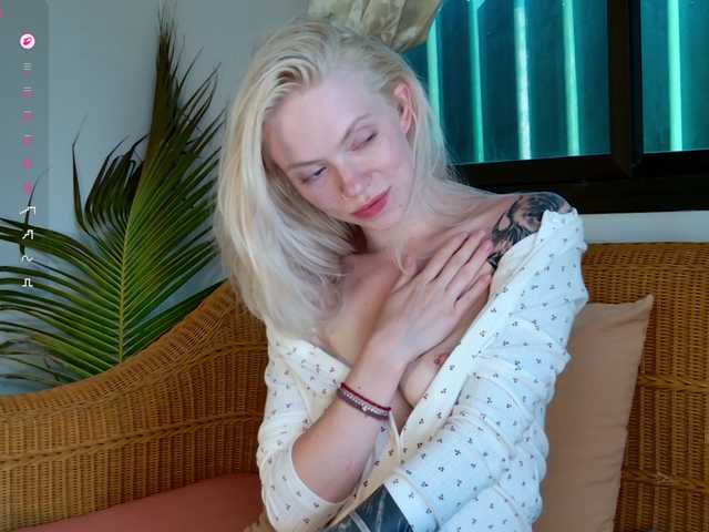 jane-booblegum's BongaCams show and profile