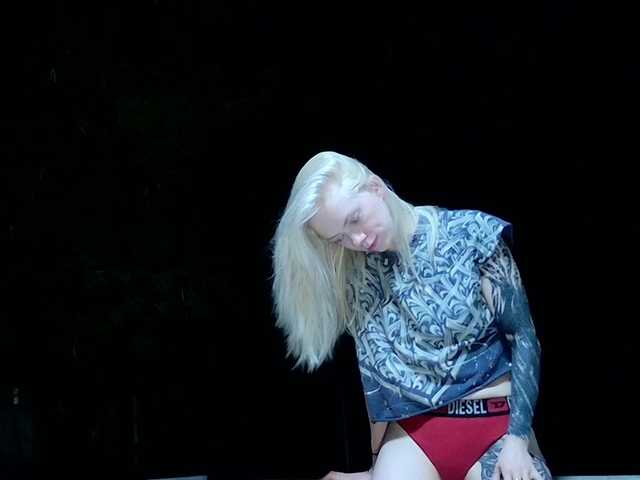 jane-booblegum's BongaCams show and profile