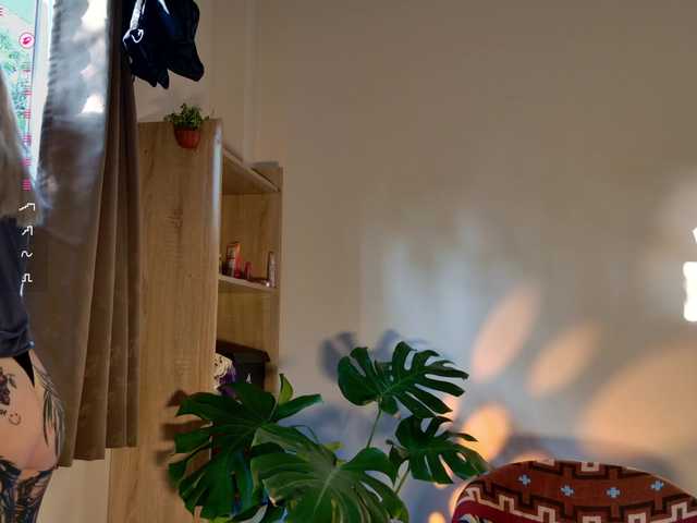 jane-booblegum's BongaCams show and profile