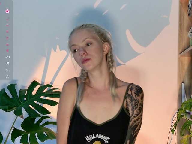 jane-booblegum's BongaCams show and profile