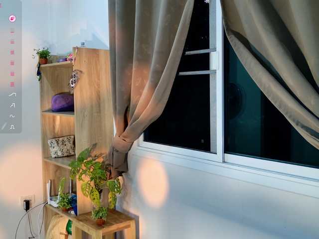 jane-booblegum's BongaCams show and profile