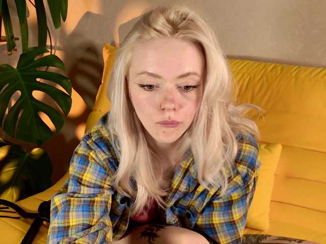 jane-booblegum's BongaCams show and profile