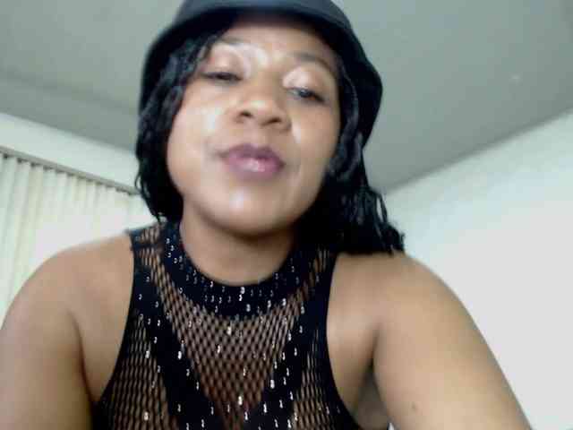 kendraStonee kendraStonee