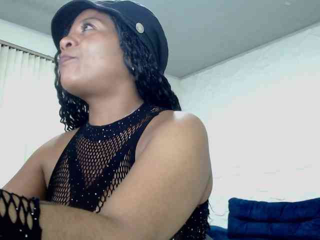 kendraStonee kendraStonee