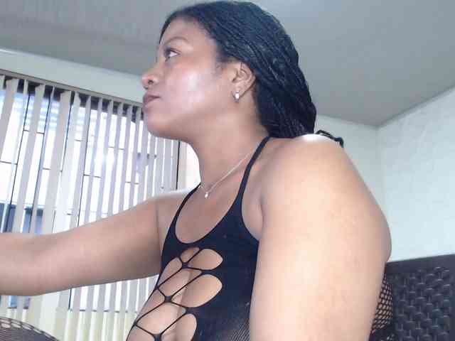 kendraStonee kendraStonee