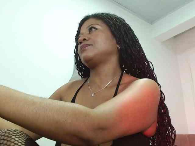 kendraStonee kendraStonee