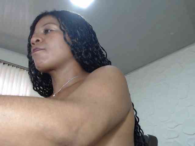 kendraStonee kendraStonee