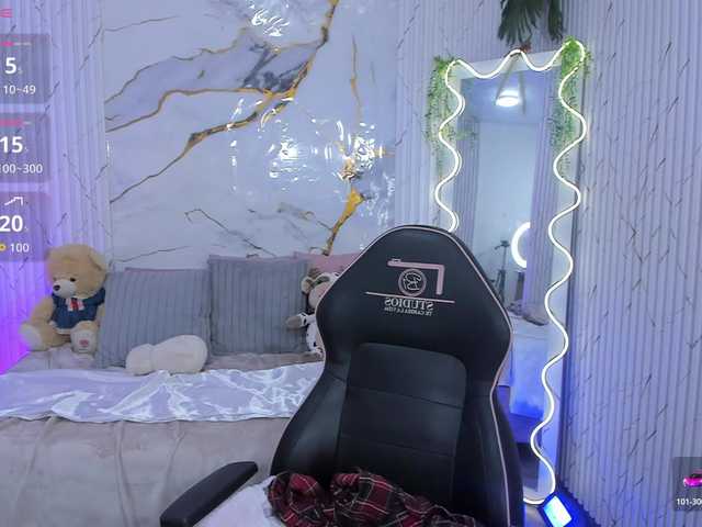 Candyy-tay1's BongaCams show and profile