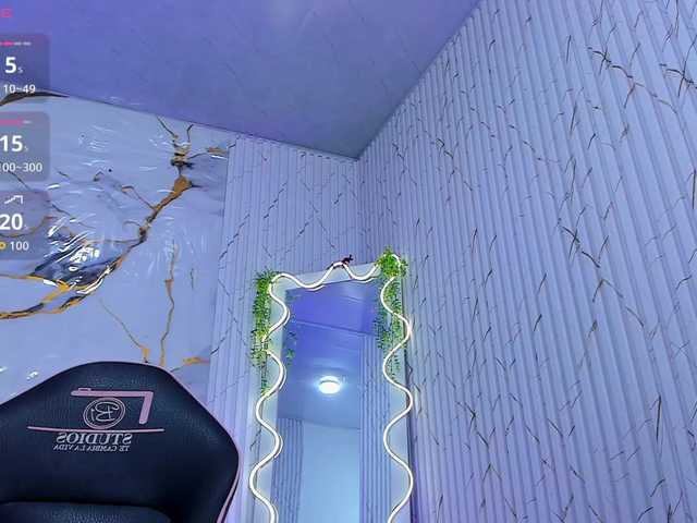 Candyy-tay1's BongaCams show and profile