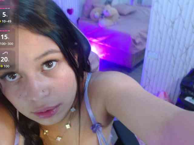 Candyy-tay1 Candyy-tay1