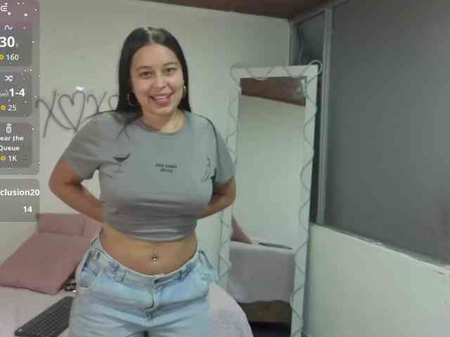 Candyy-tay1 Candyy-tay1