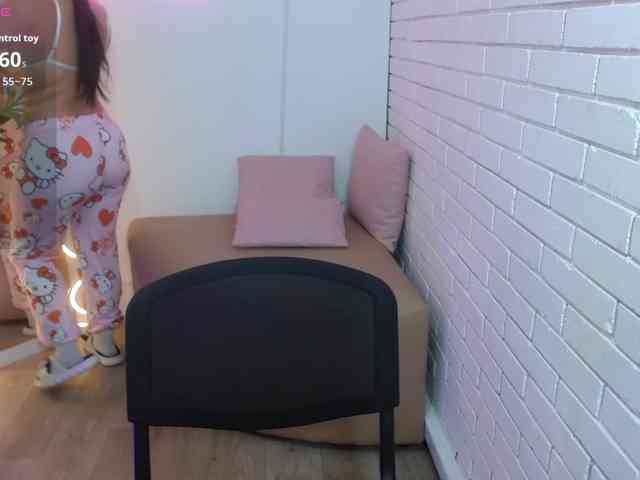 Candyy-tay1 Candyy-tay1