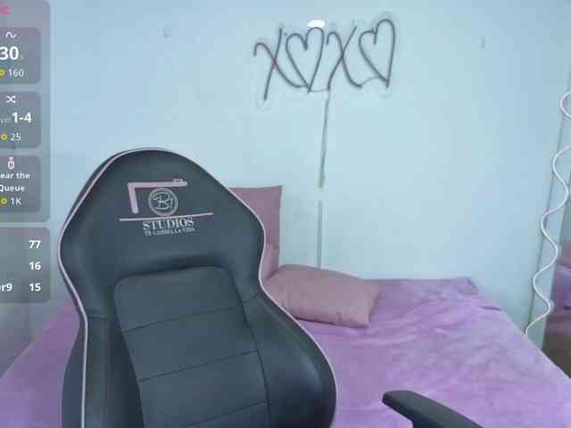 Candyy-tay1 Candyy-tay1