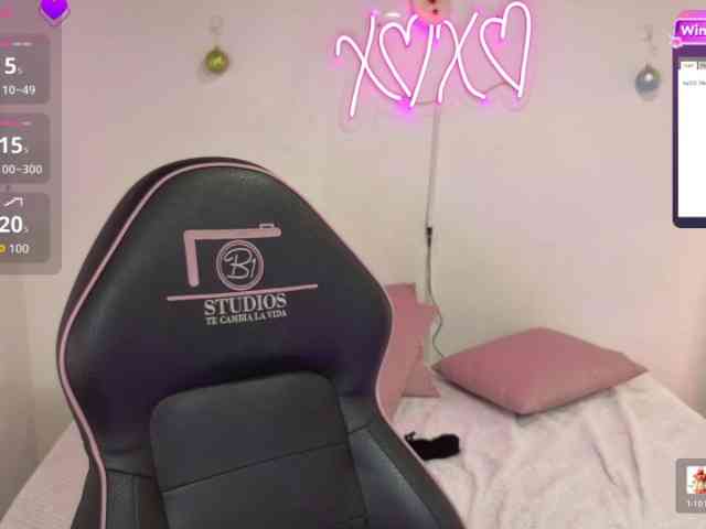 Candyy-tay1 Candyy-tay1