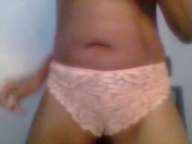 Dusky-funbags webcam bongacams model stream image