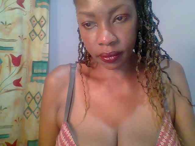 Dusky-funbags webcam