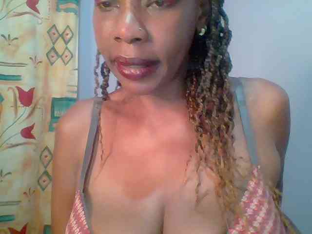 Dusky-funbags webcam