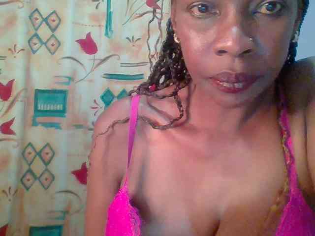 Dusky-funbags webcam