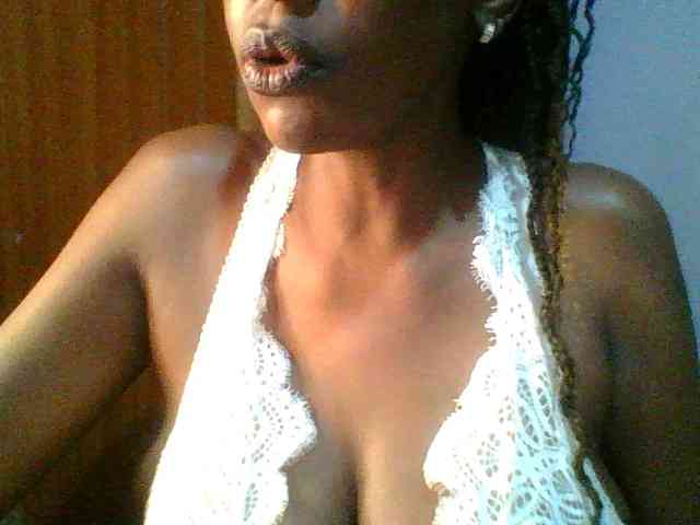 Dusky-funbags webcam