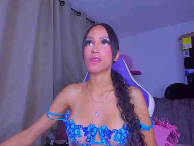 MiaaLove6969 webcam