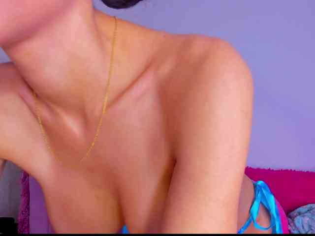 MiaaLove6969 Live Webcam on BongaCams