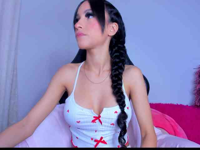 MiaaLove6969 webcam