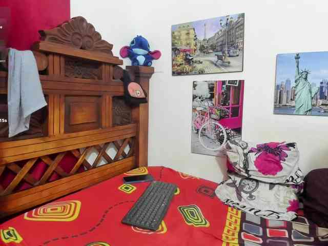 ROXANA-TONY777 webcam