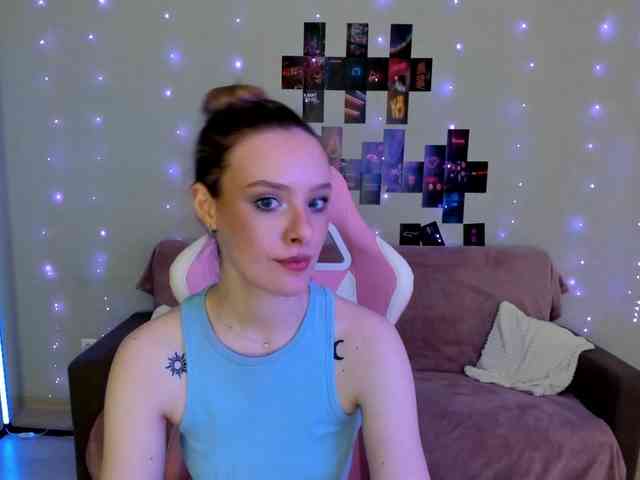 Suzie-Q69 webcam