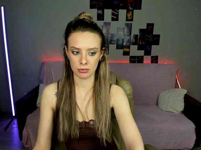 Suzie-Q69 webcam
