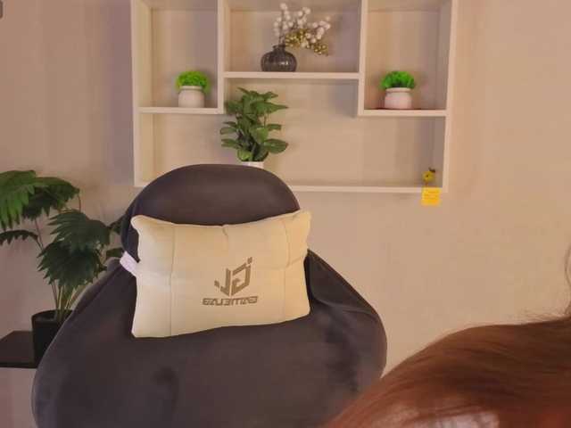 JennieHunter's BongaCams show and profile