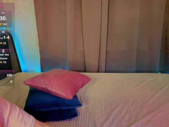 JennieHunter's BongaCams show and profile