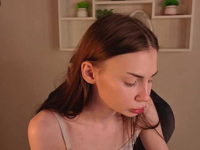 JennieHunter's BongaCams show and profile