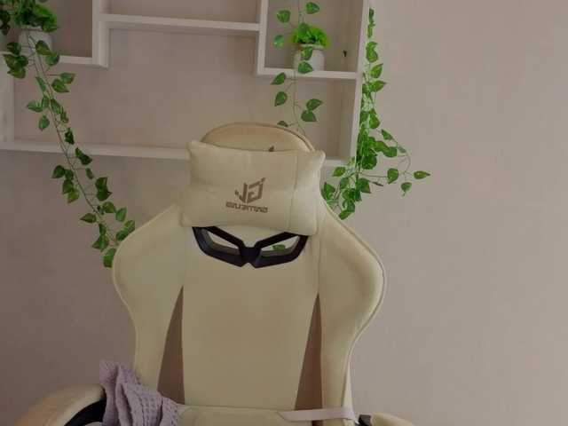  JennieHunter chat room