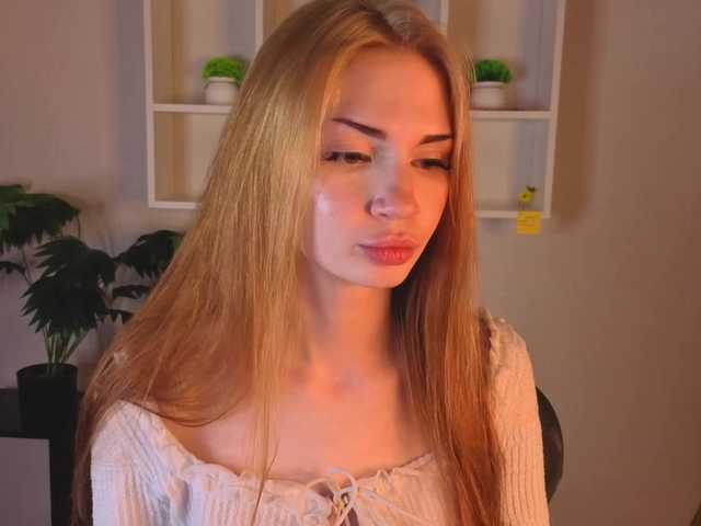 JennieHunter's BongaCams show and profile