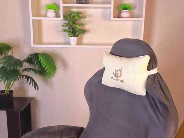 JennieHunter Live Webcam on BongaCams