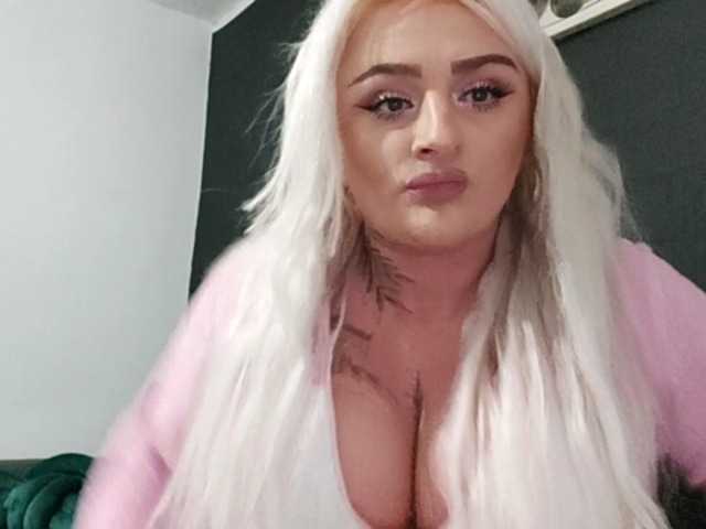 AnastasiaBlond's Thumb Image