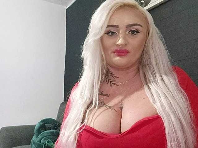 AnastasiaBlond Live Cam on BongaCams