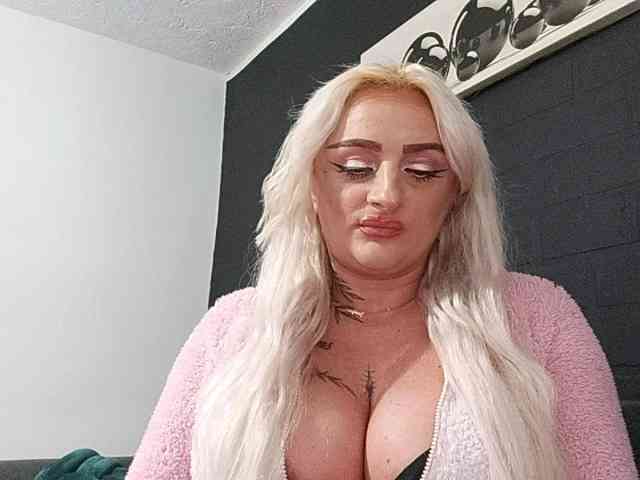 AnastasiaBlond webcam