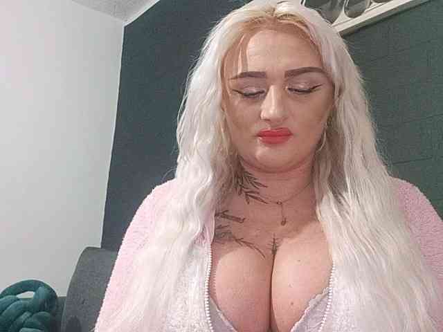 AnastasiaBlond webcam