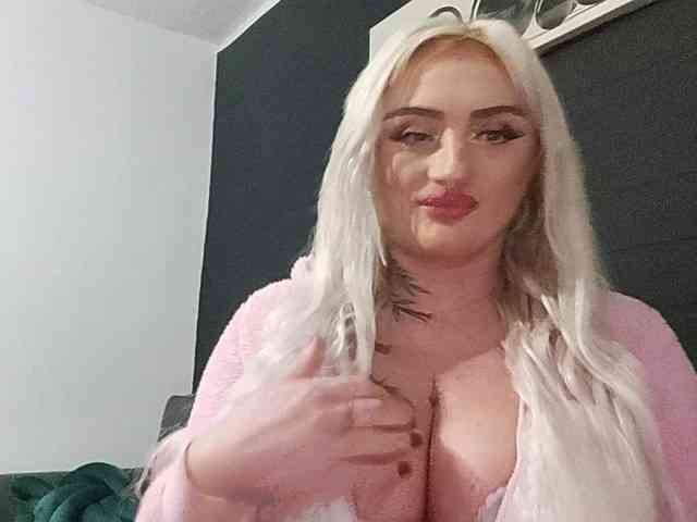 AnastasiaBlond webcam