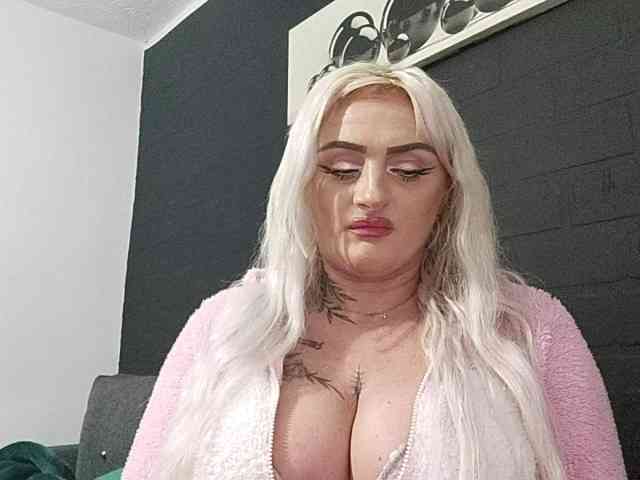 AnastasiaBlond webcam