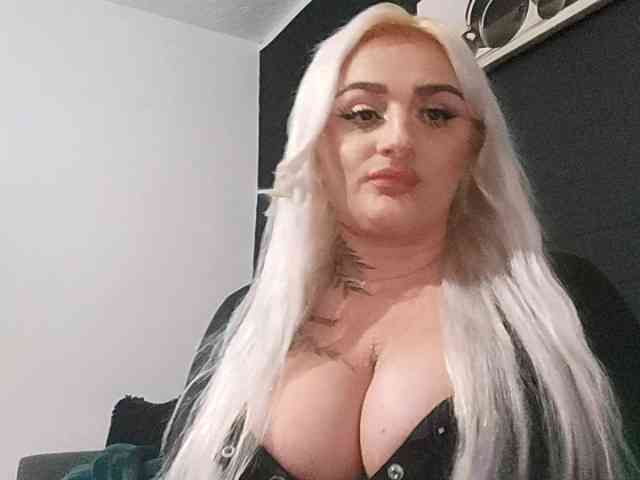 AnastasiaBlond Live Webcam on BongaCams