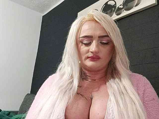 AnastasiaBlond webcam