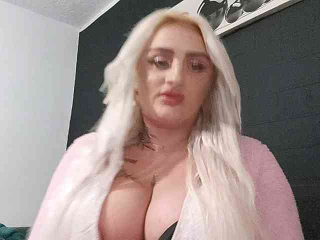 AnastasiaBlond webcam