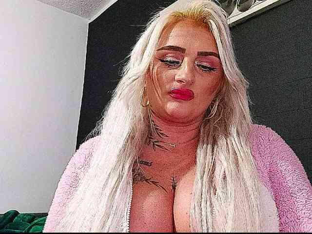 AnastasiaBlond webcam